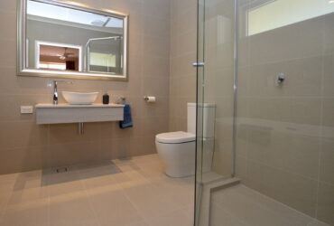 How to Choose the Right Materials for a Durable Bathroom Renovation