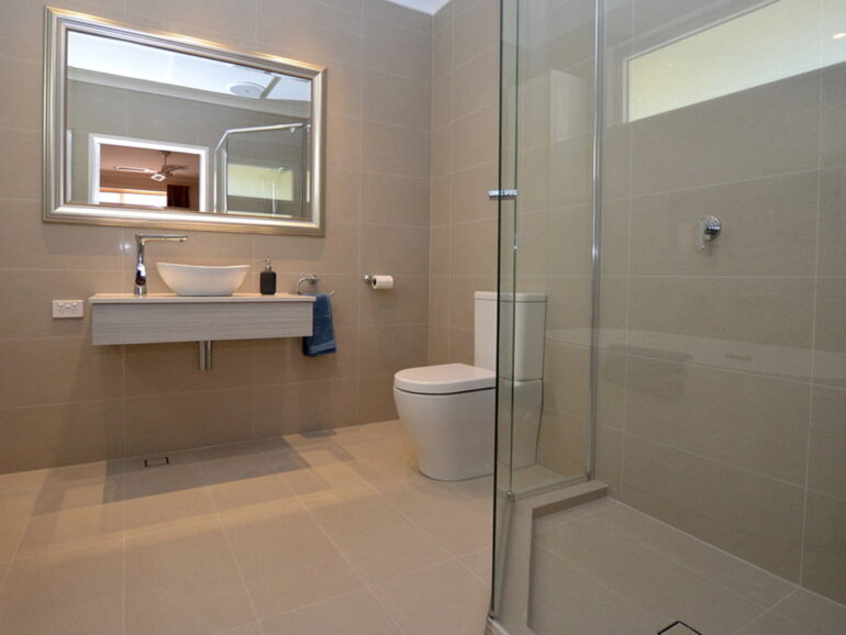 How to Choose the Right Materials for a Durable Bathroom Renovation